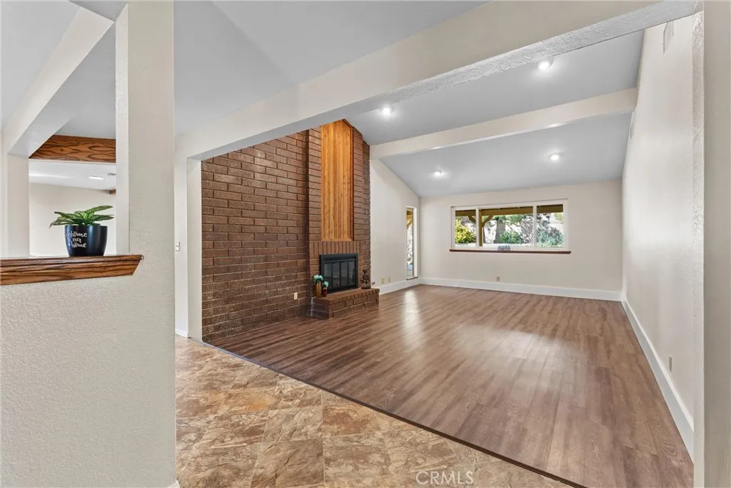 41407 Myrtle, Palmdale, California 93551 home-pic-3